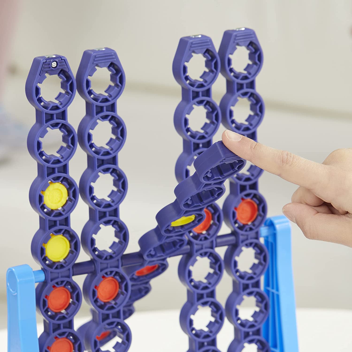 © Hasbro © Hasbro